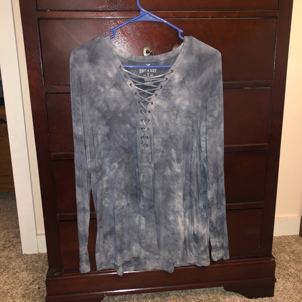 American Eagle shirt